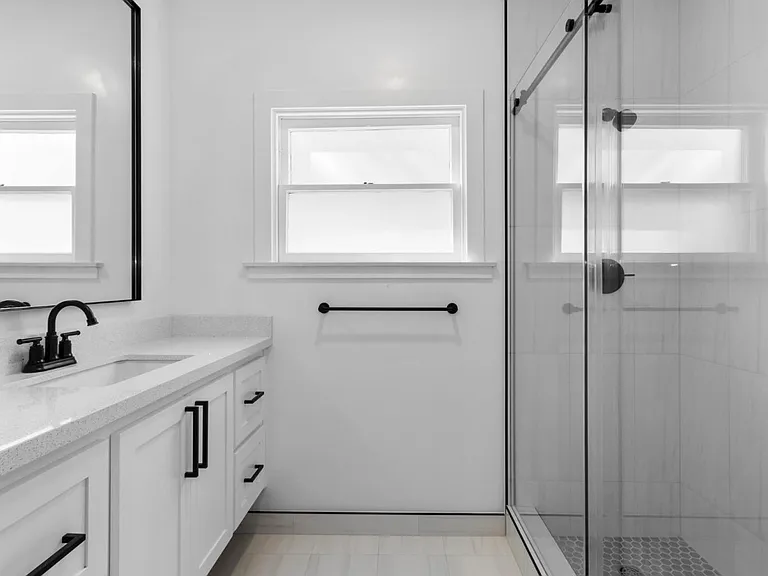 1720 U St #4 — Photo 21