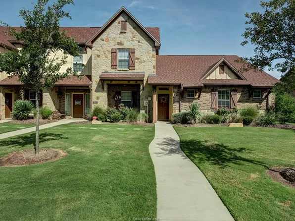 121 Armored Ave, College Station, TX 77845