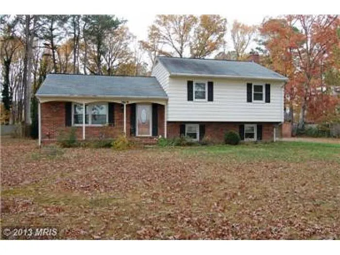 2605 Cox Neck Rd photo 1