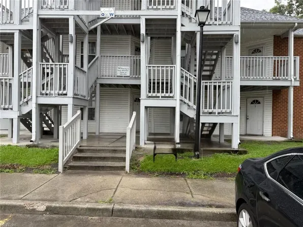 1232 Norview Ave, Norfolk, VA 23513