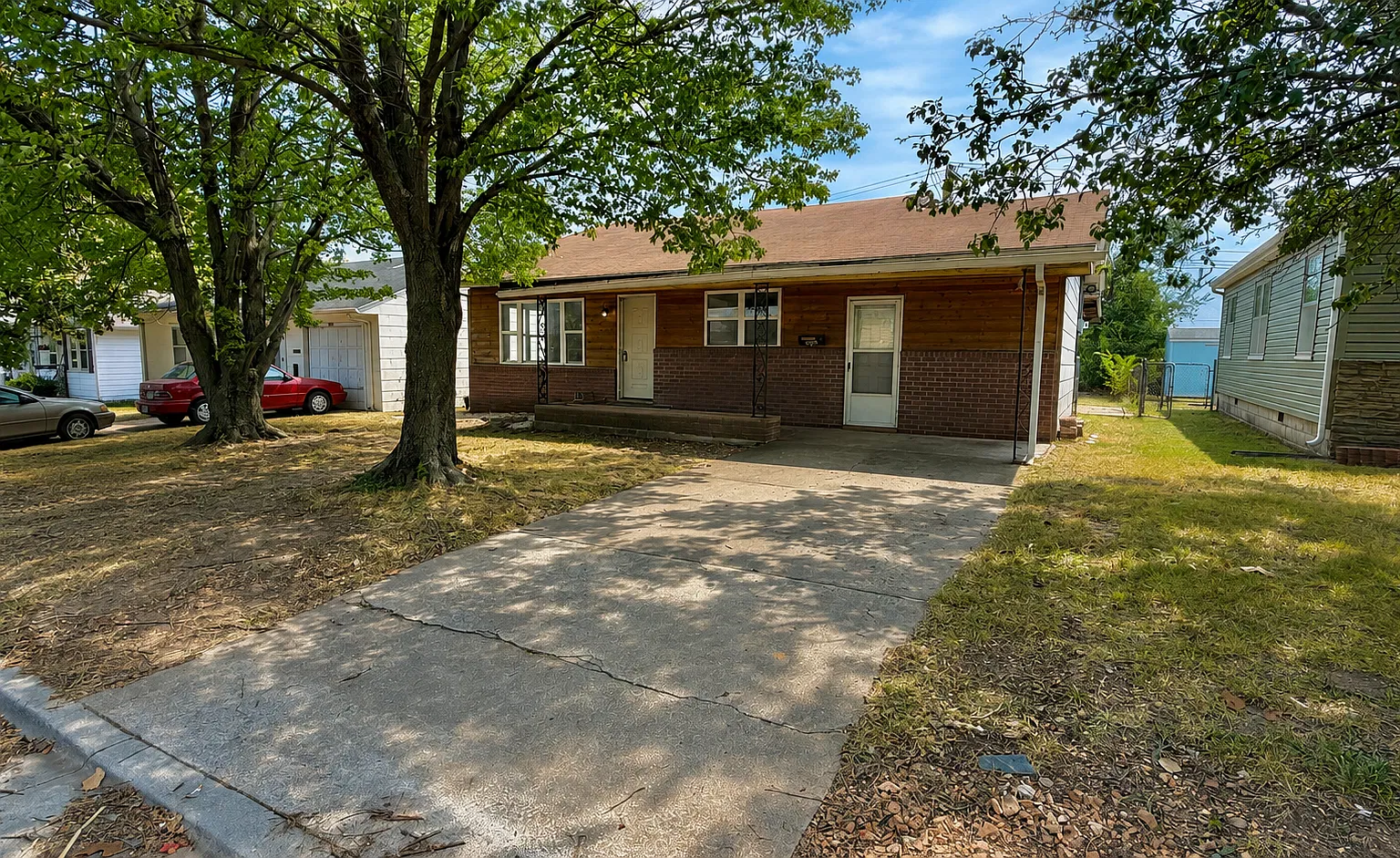 2 bed, 1222 sqft, $1,200 — Photo 1