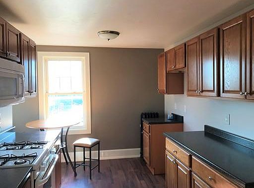 2nd image of 24 Bartlett St #3