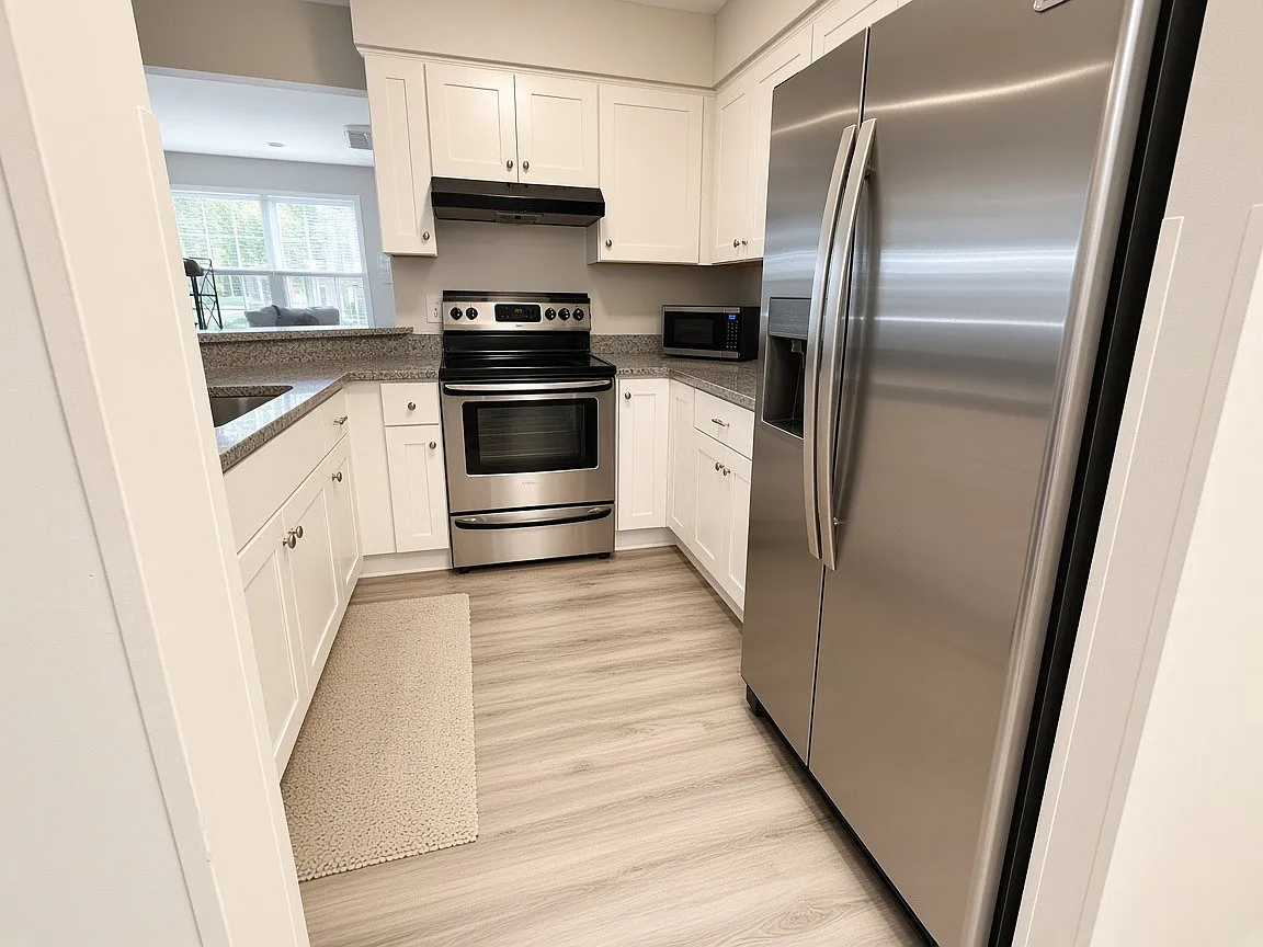 2 bed, 1106 sqft, $1,995 — Photo 3