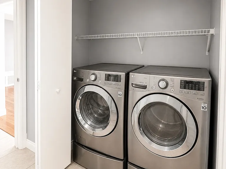1155 Brickell Bay Dr #2504 — Photo 17