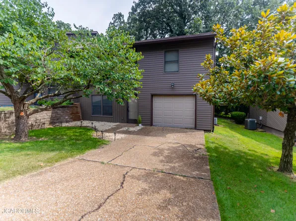 662 Oak Creek Ct, Jefferson City, MO 65101
