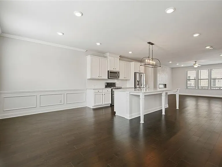 4240 Hickory Pine Aly — Photo 7