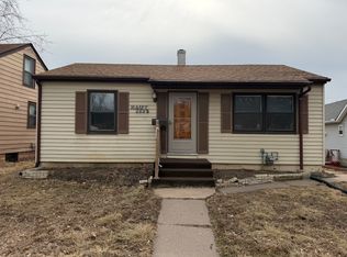 3223 McKinley Ave, Davenport, IA 52802