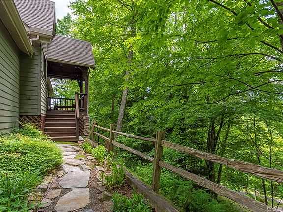 2nd image of 65 Fortune View Dr