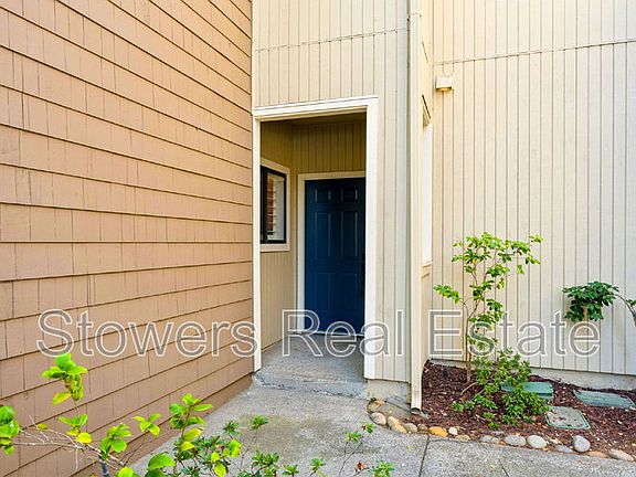 3rd image of 228 Copper Ridge Rd
