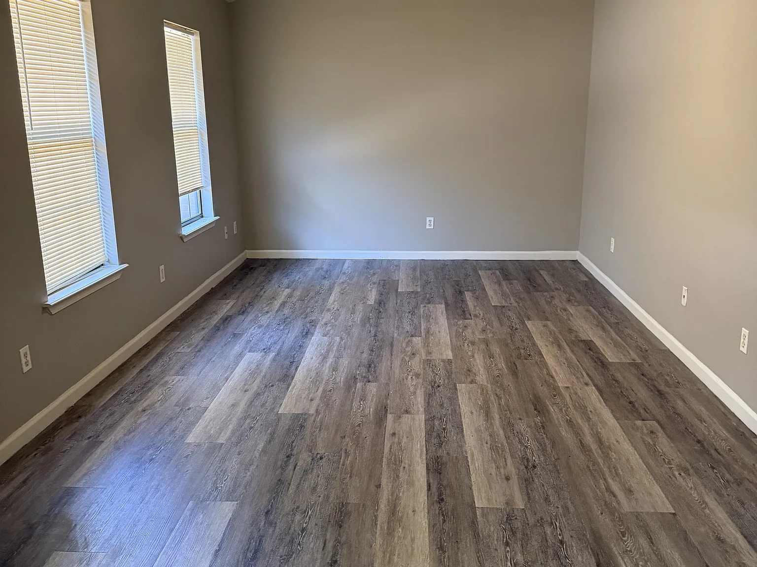 1309 West Matthews Avenue - 1 — Photo 3