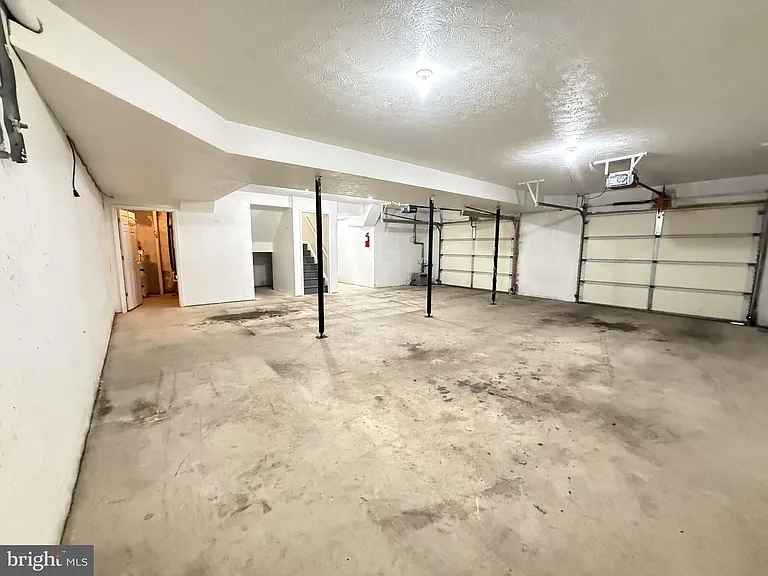 1234 Lakeview Dr — Photo 37