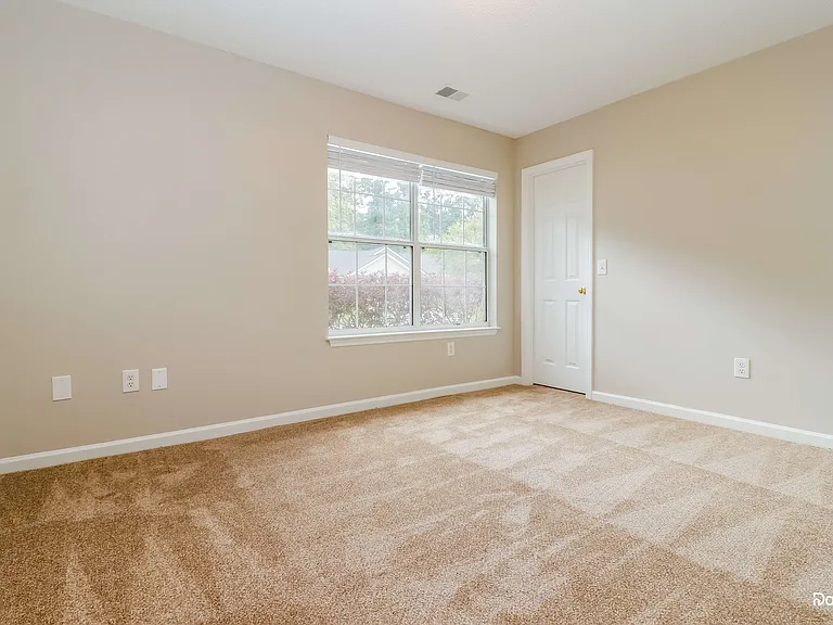448 Cabrill Dr — Photo 14
