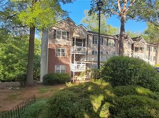 340 Teal Ct, Roswell, GA 30076