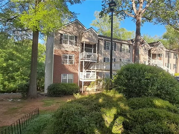 340 Teal Ct, Roswell, GA 30076