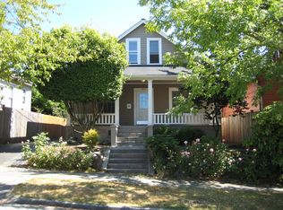 4064 5th Ave NE, Seattle, WA 98105