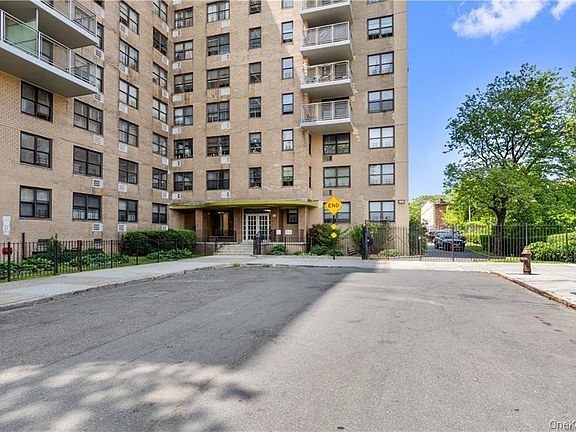 2nd image of 1966 Newbold Avenue #108
