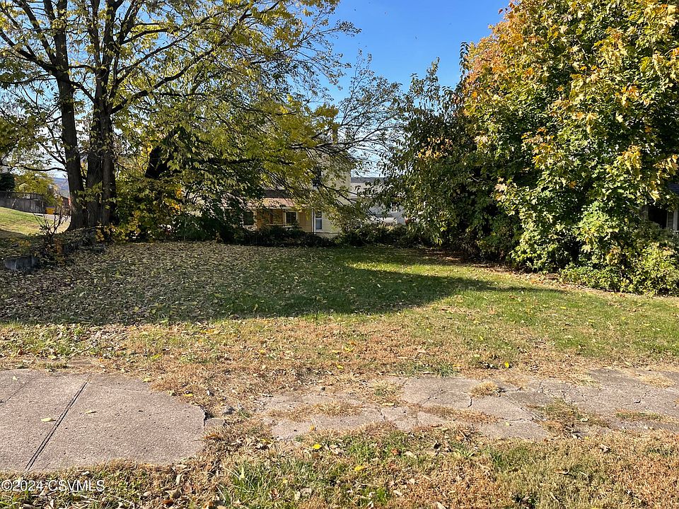 2nd image of 341 N Vine St