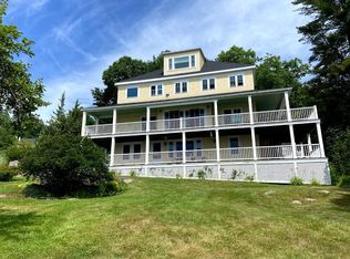 21 Harraseeket Rd, Freeport, ME 04032