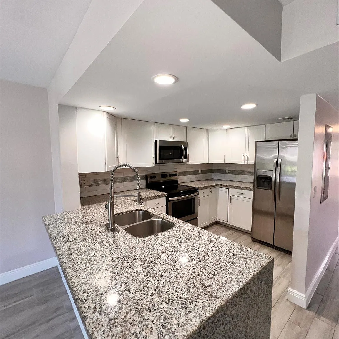 3 bed, 2.5 bath, 1500 sqft, $2,900 — Photo 1
