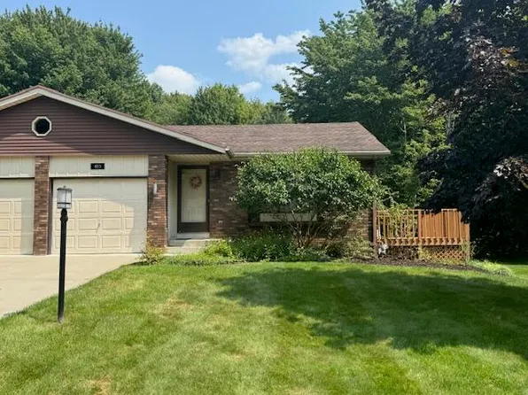 483 Amity Ln, Douglas, MI 49406