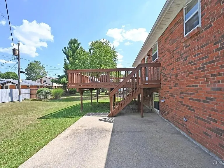 8608 Linderwood Ln — Photo 31