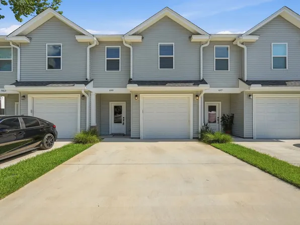 699 Woodlawn Ave NW, Fort Walton Beach, FL 32547