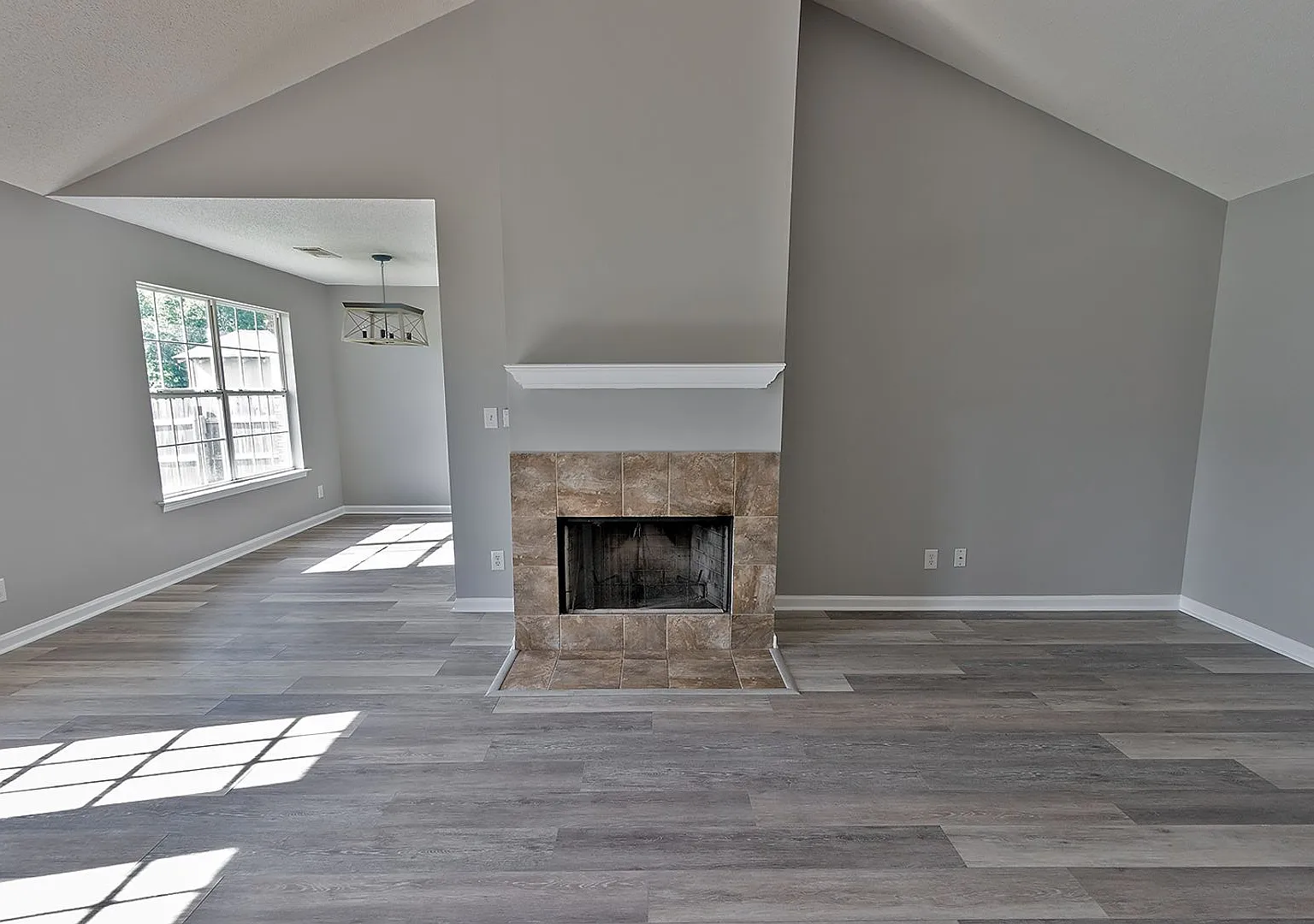 Home for Rent in Wetumpka — Photo 3