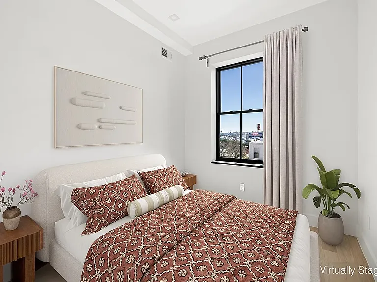 112 Luquer St #1 — Photo 5