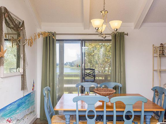 5th image of 682 Seascape Dr Unit 7D