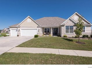 1002 Gingerwood, Saint Peters, MO