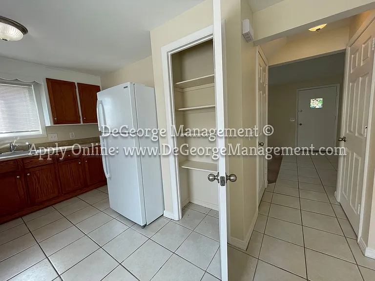 Bennington Townhomes — Photo 10