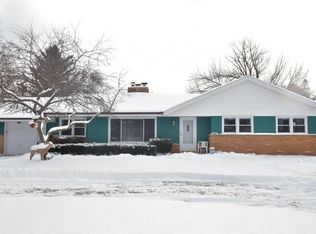 16655 W Small Rd, New Berlin, WI 53151