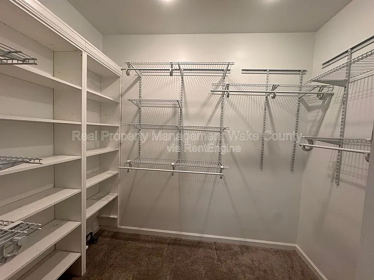 102 Powder Mill Ct — Photo 30