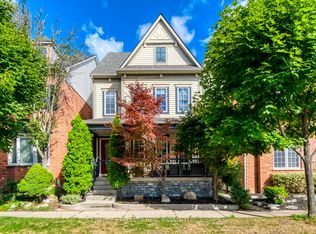 215 Roxton Rd, Oakville, ON