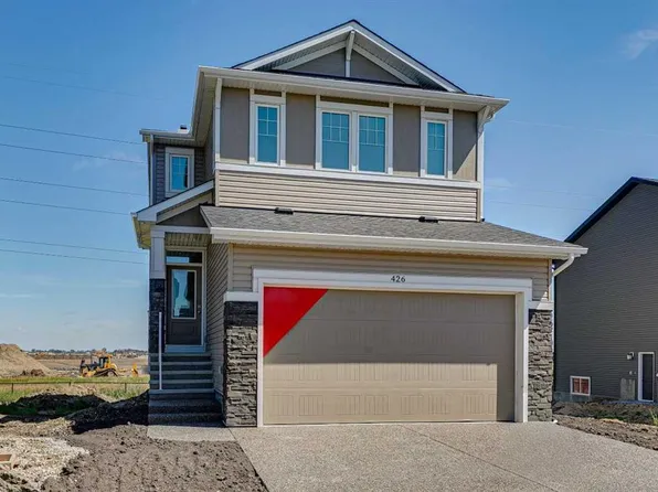 426 W Hotchkiss Mnr SE, Calgary, AB T3S 0J9