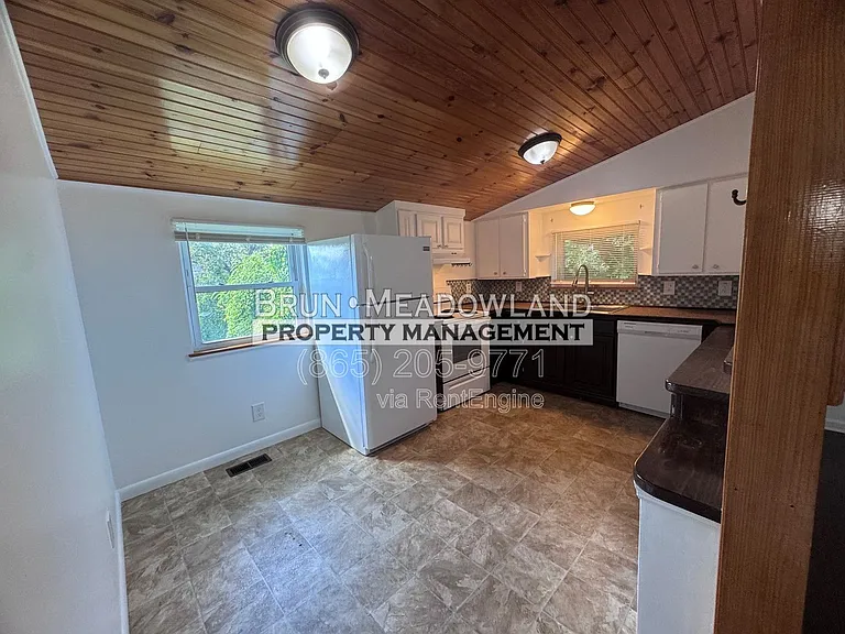 132 Henry Ave — Photo 11
