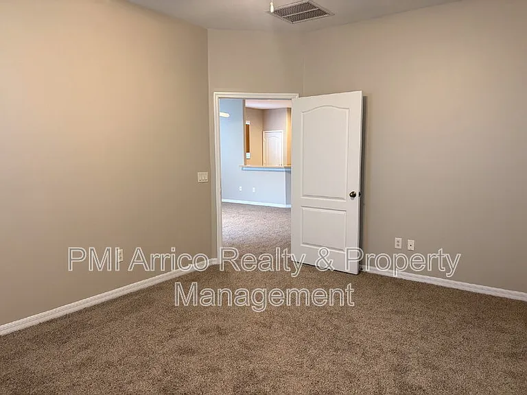 3922 Washburn Pl — Photo 24