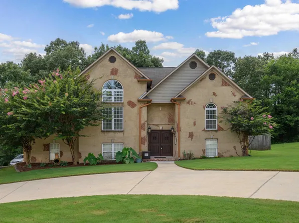 760 Small Lake Dr, Odenville, AL 35120