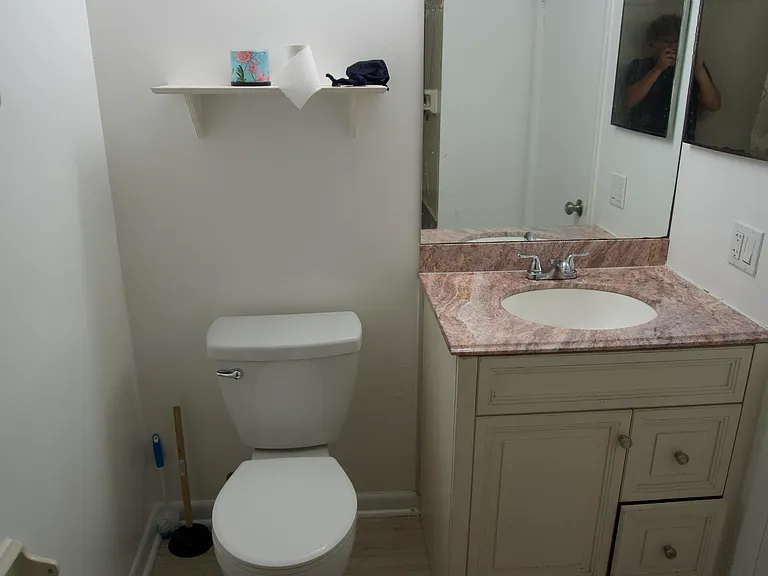 213 Lake Pointe Dr #211 — Photo 14