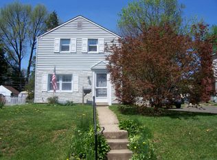121 Garth Rd, Oreland, PA 19075