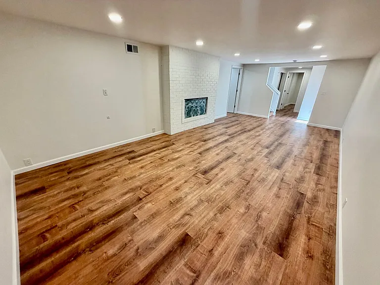 1712 SE 104th Ave — Photo 36
