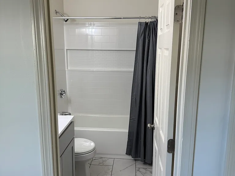 580 Pontiac Ave #1 — Photo 10