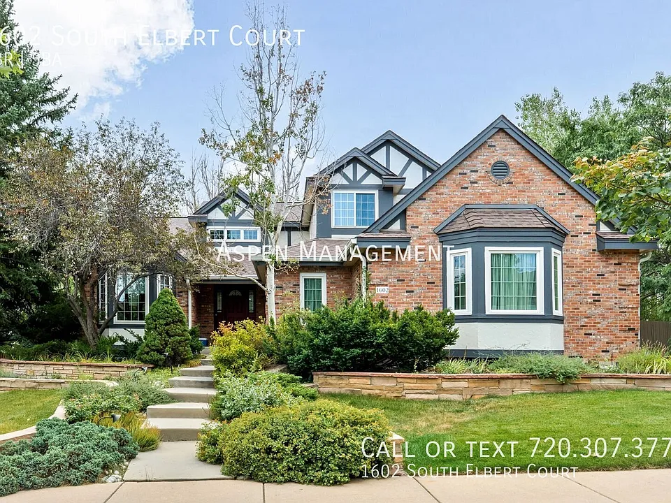 1602 S Elbert Ct