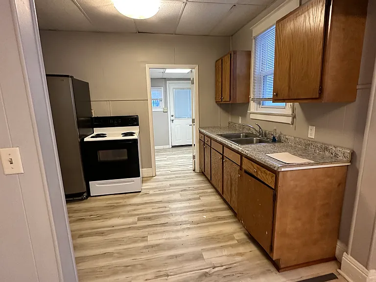 524 W Beardsley Ave #524 — Photo 10