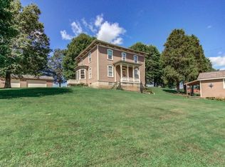 5207 Avalon Rd NW, Malvern, OH 44644