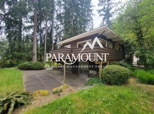 13871 Manzanita Rd NE, Bainbridge Island, WA 98110