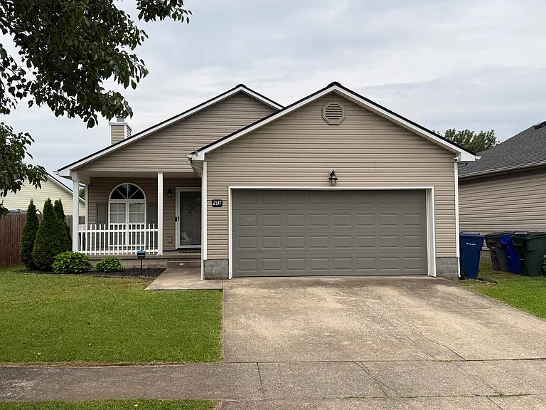 2137 Call Dr — Photo 1