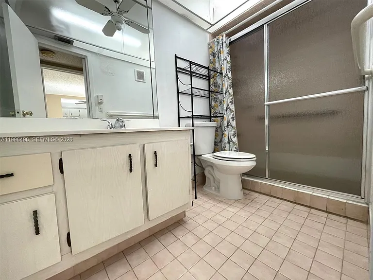 1810 SW 81st Ave #2401 — Photo 10