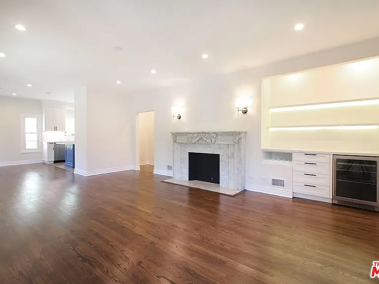 442 S Roxbury Dr #A — Photo 6