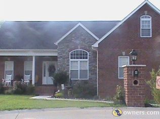 6 Seckel Dr, Milton, WV 25541